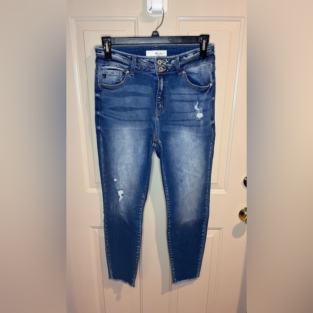 KanCan Medium Wash Distressed Skinny Jeans Raw Hem Size 13/30